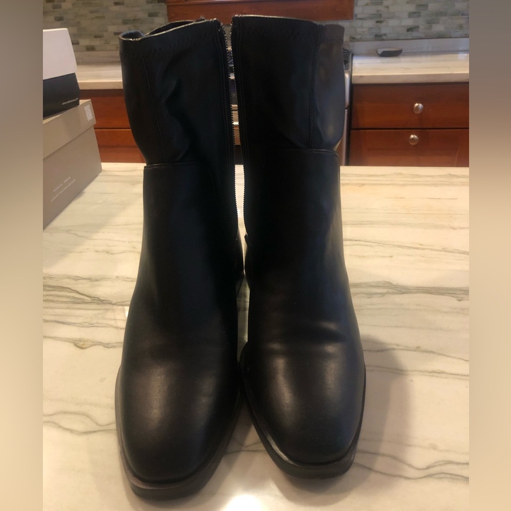 Black Dolce Vita Booties